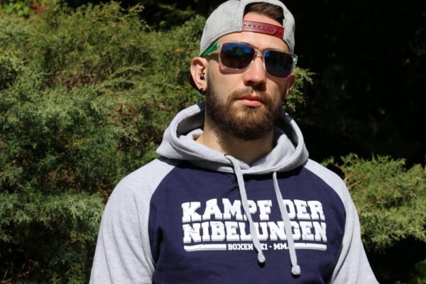Kapuzenpullover "Sieger" – Bild 4